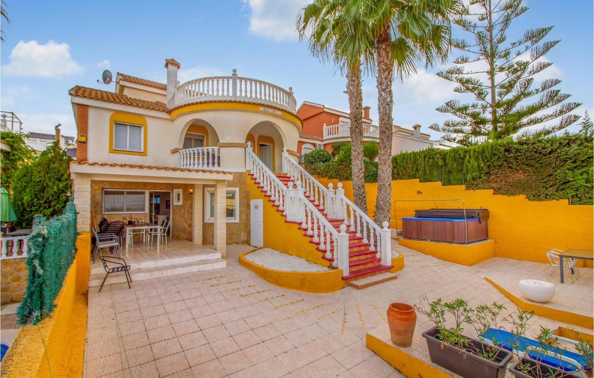 Beautiful Home In Gran Alacant With Kitchen Santa Pola Extérieur photo